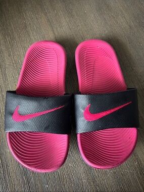 Nike Kids Hot Pink and Black Slide Sandals, Sz. 11C.
